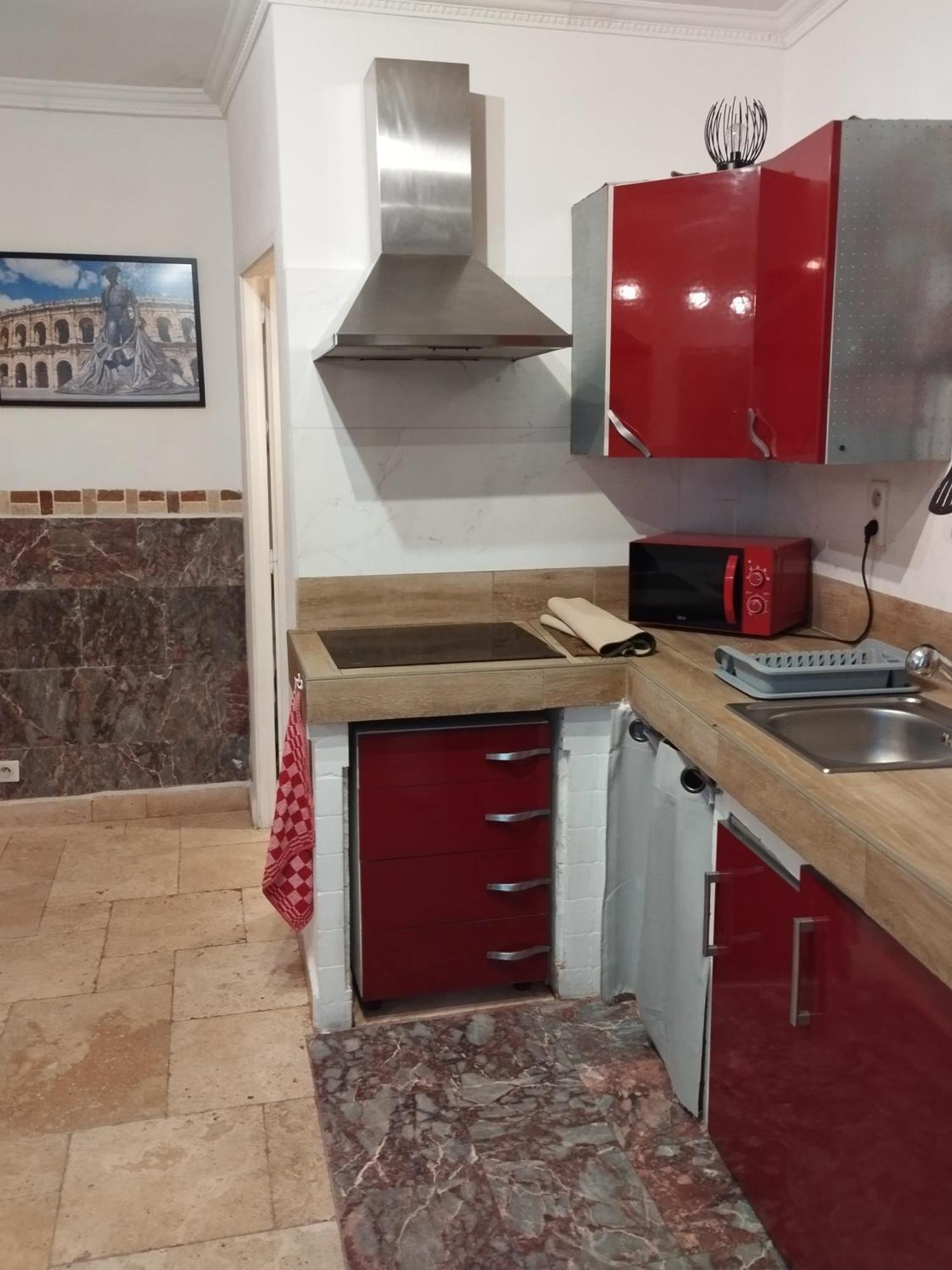 Tres Bel Appartement Cosy Et Chaleureux A Nîmes Exteriör bild